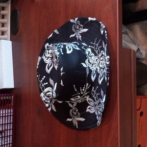 🖤🤠 Halloween “Cowgirl” Black Hat W/Rose Designs In Silver Sequins NEW! 57 CM